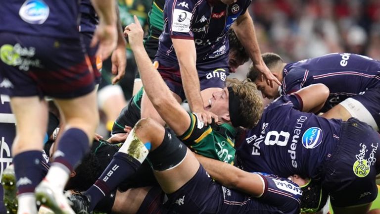 Alex Coles did well to get the ball down for the opening try less than two minutes in